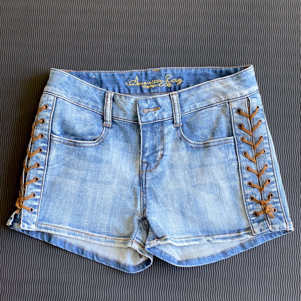 🔵 AMERICAN RAG Jean Shorts Mid Rise sz 3